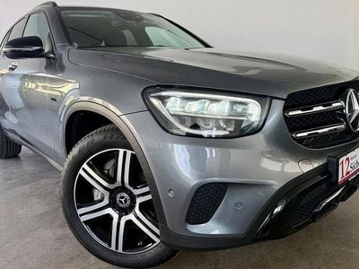 Gebraucht Mercedes GLC300e 194 PS (142 kW) 2021 Grau SUV