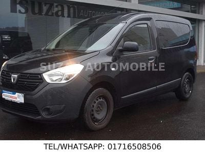 Schwarz Gebraucht 2018 Dacia Dokker Van / Kleinbus | 7.990 € (Guter Preis)