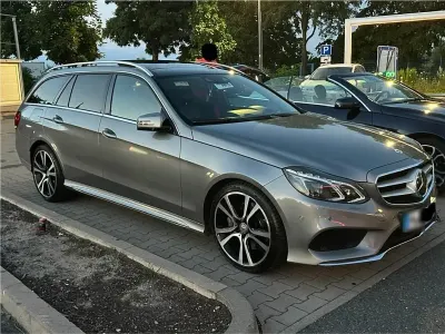 Gebraucht Mercedes E350 AMG 258 PS (189 kW) 2015 Silber Kombi