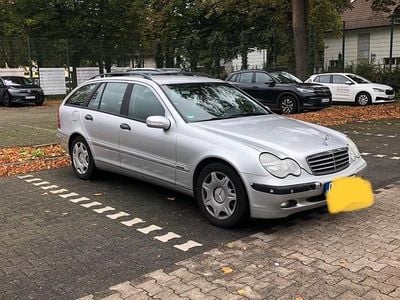 Mercedes C180