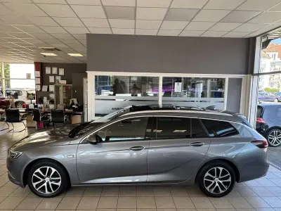 Gebraucht Opel Insignia Business Innovation 136 PS (100 kW) 2018 Grau Kombi