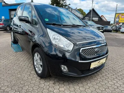 Gebraucht Kia Venga 125 PS (91 kW) 2011 Schwarz Kleinwagen