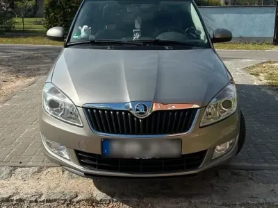 Gebraucht Skoda Roomster 85 PS (62 kW) 2013 Andere farben Van / Kleinbus