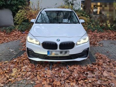 gebraucht BMW 216 Active Tourer i H&K LED pdc Shz BusinessPaket