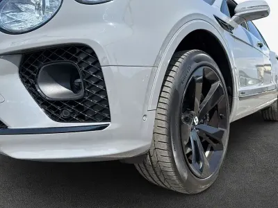 Gebraucht Bentley Bentayga 549 PS (403 kW) 2023 Grau SUV