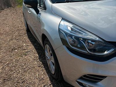 Gebraucht Renault Clio GrandTour 90 PS (66 kW) 2018 Silber Kombi