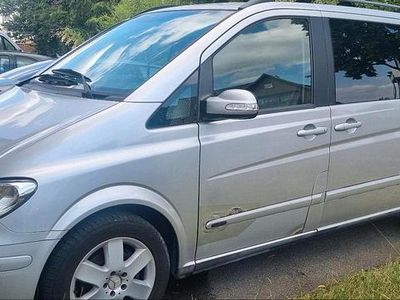 Gebraucht Mercedes Viano 150 PS (110 kW) 2004 Silber Van / Kleinbus