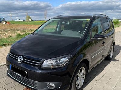 gebraucht VW Touran 2.0 TDI Highline BlueMotion Technolog...