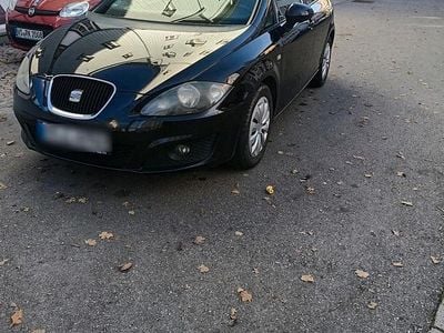 Schwarz Gebraucht 2010 Seat Leon Kombi | 2.650 € (Fairer Preis)