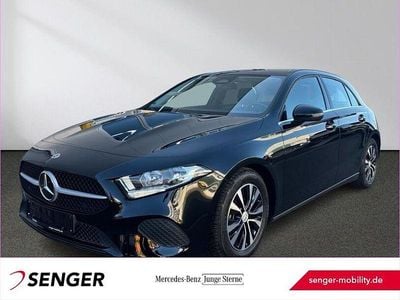 Second-hand Mercedes A180 136 CP (100 kW) 2023 Negru Berlinǎ