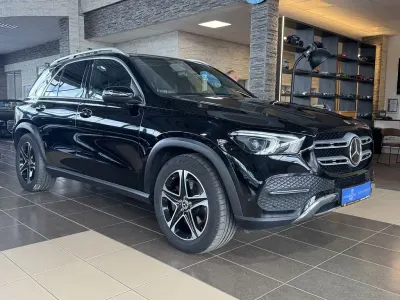 Gebraucht Mercedes GLE350 333 PS (244 kW) 2022 Schwarz SUV