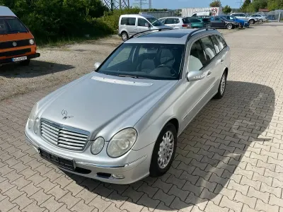 Gebraucht Mercedes E220 Elegance 150 PS (110 kW) 2004 Kombi
