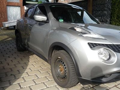 Gebraucht Nissan Juke N-Connecta 110 PS (80 kW) 2017 Silber SUV