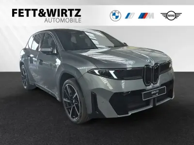 Neu BMW iX3 M Sport 344 kW (469 PS) 2026 Eucalyptus grün metallic SUV