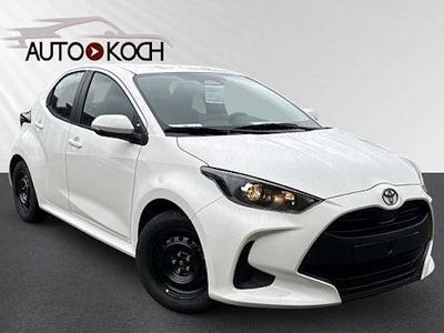 Weiß Neu 2025 Toyota Yaris Hybrid Business Edition Limousine | 22.490 € (Superpreis)