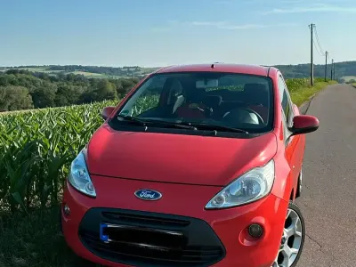 Gebraucht Ford Ka Titanium 70 PS (51 kW) 2009 Rot Kleinwagen