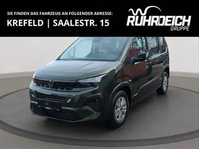 Neu Peugeot Rifter Allure 131 PS (96 kW) 2025 Grün Van / Kleinbus