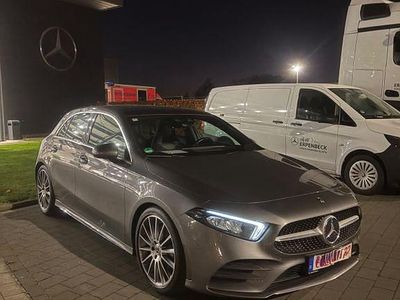 Usata Mercedes A250 AMG line 224 CV (164 kW) 2018 Grigio Berlina