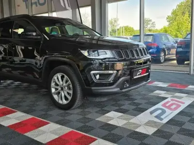 Gebraucht Jeep Compass 179 PS (131 kW) 2021 Schwarz SUV