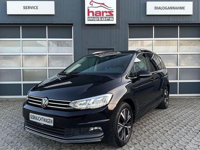 Gebraucht VW Touran Highline 150 PS (110 kW) 2021 Schwarz Van / Kleinbus