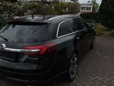 Gebraucht Opel Insignia OPC 195 PS (143 kW) 2015 Schwarz Kombi