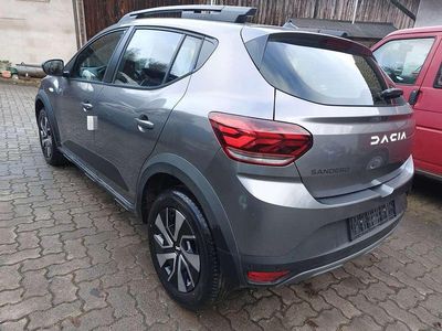 Nuova Dacia Sandero Expression 91 CV (66 kW) 2025 Grigio Berlina