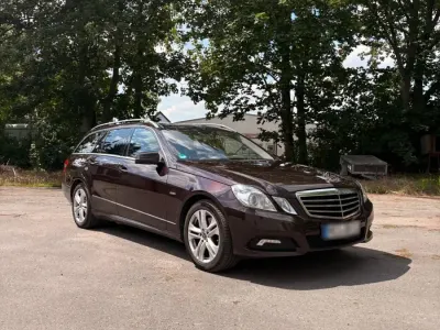 Gebraucht Mercedes 300 204 PS (150 kW) 2010 Braun Kombi