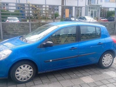 Usata Renault Clio III 75 CV (55 kW) 2006 Blu Utilitaria