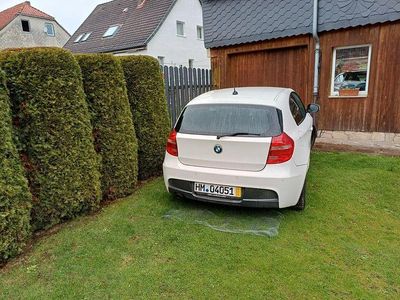 Gebraucht BMW 116 Sport Line 122 PS (89 kW) 2010 Weiß Kleinwagen
