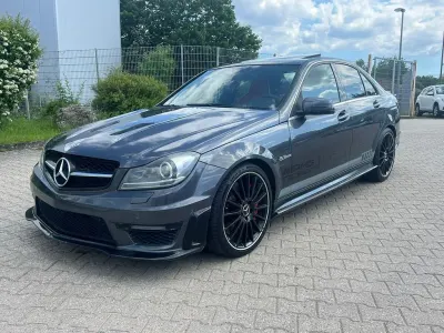 Gebraucht Mercedes C63 AMG AMG 457 PS (336 kW) 2009 Grau Limousine