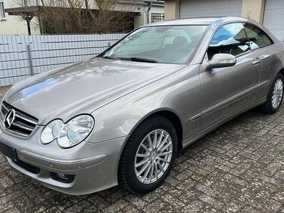 Gebraucht Mercedes CLK200 184 PS (135 kW) 2007 Silber Coupé