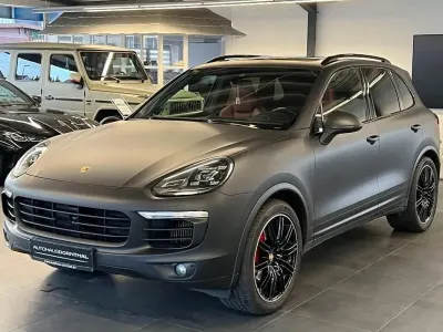 Gebraucht Porsche Cayenne Chrono 385 PS (283 kW) 2015 Silber SUV