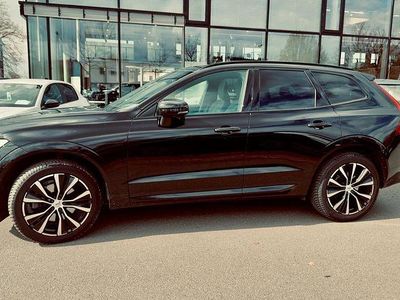 Gebraucht Volvo XC60 Ultimate 197 PS (144 kW) 2023 Schwarz SUV