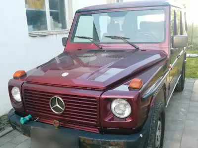 Używany Mercedes G350 136 KM (100 kW) 1992 Czerwony SUV