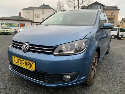Gebraucht VW Touran 140 PS (102 kW) 2010 Blau Van / Kleinbus