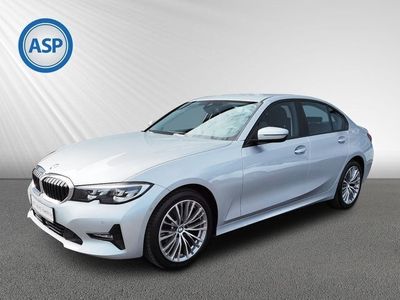 Gebraucht BMW 320 Advantage 190 PS (139 kW) 2019 Silber metallic Limousine