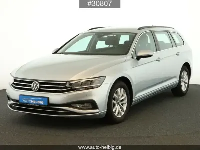 Gebraucht VW Passat Business 150 PS (110 kW) 2022 Silber Kombi