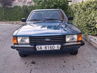Usata Ford Taunus 80 CV (58 kW) 1981 Blu Berlina