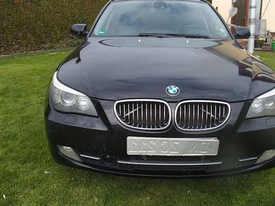 Gebraucht BMW 530 Exclusive 235 PS (172 kW) 2008 Schwarz Kombi