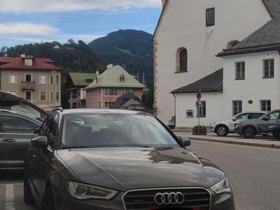 Grau Gebraucht 2014 Audi A3 Ambition Limousine | 12.000 € (Fairer Preis)