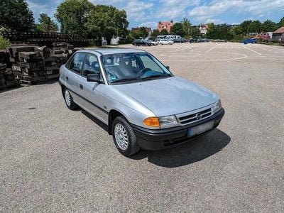 Second-hand Opel Astra 1993 Berlinǎ