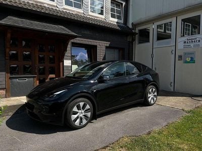 Schwarz Gebraucht 2022 Tesla Model Y Long Range AWD SUV | 32.890 € (Guter Preis)