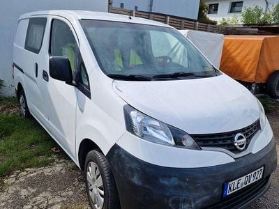 Weiß Gebraucht 2015 Nissan NV200 Van / Kleinbus | 6.650 € (Superpreis)