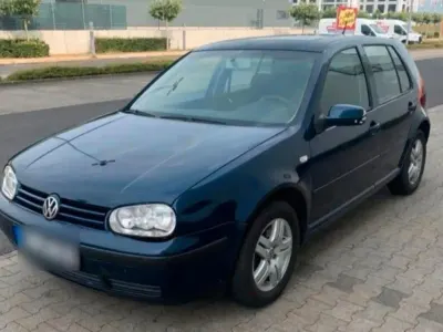 Gebraucht VW Golf IV 131 PS (96 kW) 2003 Blau Kleinwagen