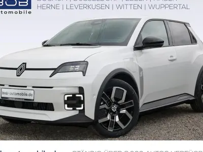 Usata Renault R5 Urban 89 kW (122 CV) 2025 Bianco Utilitaria