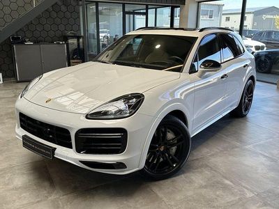 Gebraucht Porsche Cayenne Turbo 549 PS (403 kW) 2022 Carraraweißmetallic SUV