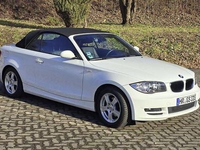 Gebraucht BMW 118 Cabriolet Sport Line 143 PS (105 kW) 2009 Weiß Cabrio