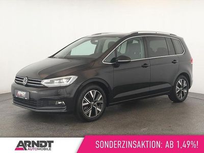 Gebraucht VW Touran Highline 150 PS (110 kW) 2025 Deep black perleffekt Van / Kleinbus