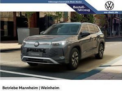Neu VW Tayron Life 150 PS (110 kW) 2026 Grau (uranograu) SUV