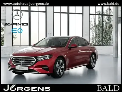 Gebraucht Mercedes E300 Exclusive 204 PS (150 kW) 2025 Rot manufaktur lack manufaktur Limousine